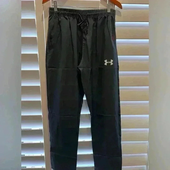 Under Armour  dry fit pants - Picture 1 of 7